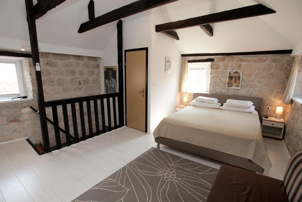 Apartment Tragurium Trogir Zewnętrze zdjęcie
