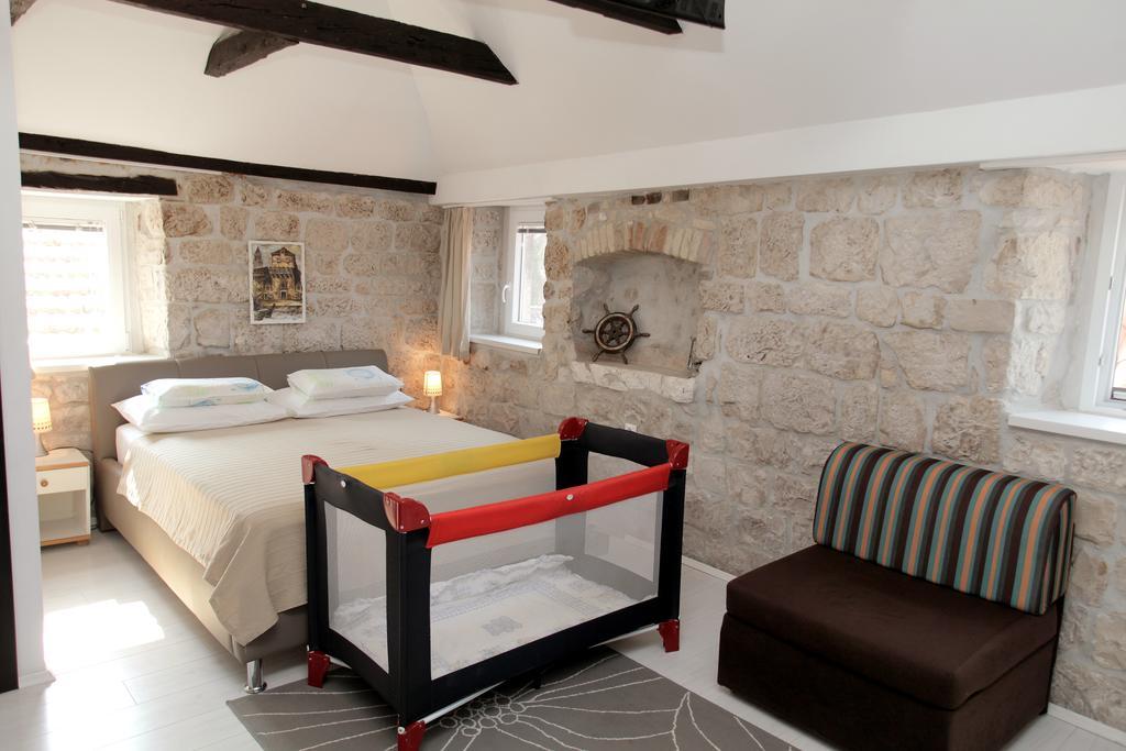 Apartment Tragurium Trogir Zewnętrze zdjęcie